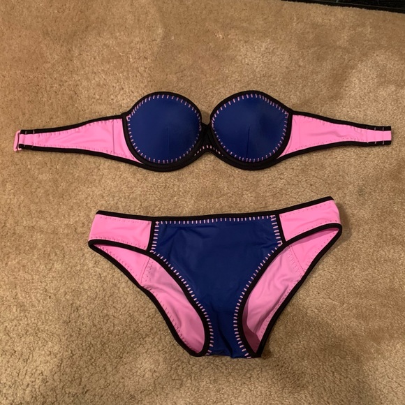 Victoria’s Secret Bikini - Picture 2 of 5